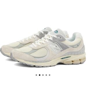 NEW BALANCE M2002REK